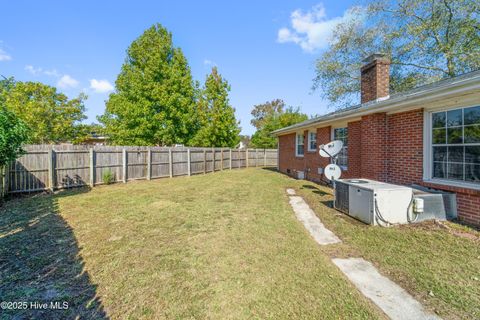 Tiny photo for 1419 Davis Street, Jacksonville, NC 28540 (MLS # 100536014)