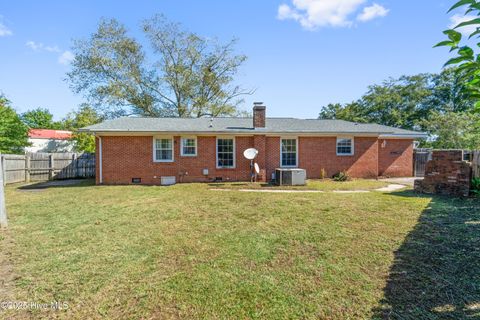 Tiny photo for 1419 Davis Street, Jacksonville, NC 28540 (MLS # 100536014)