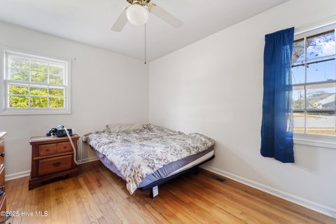 Tiny photo for 1419 Davis Street, Jacksonville, NC 28540 (MLS # 100536014)