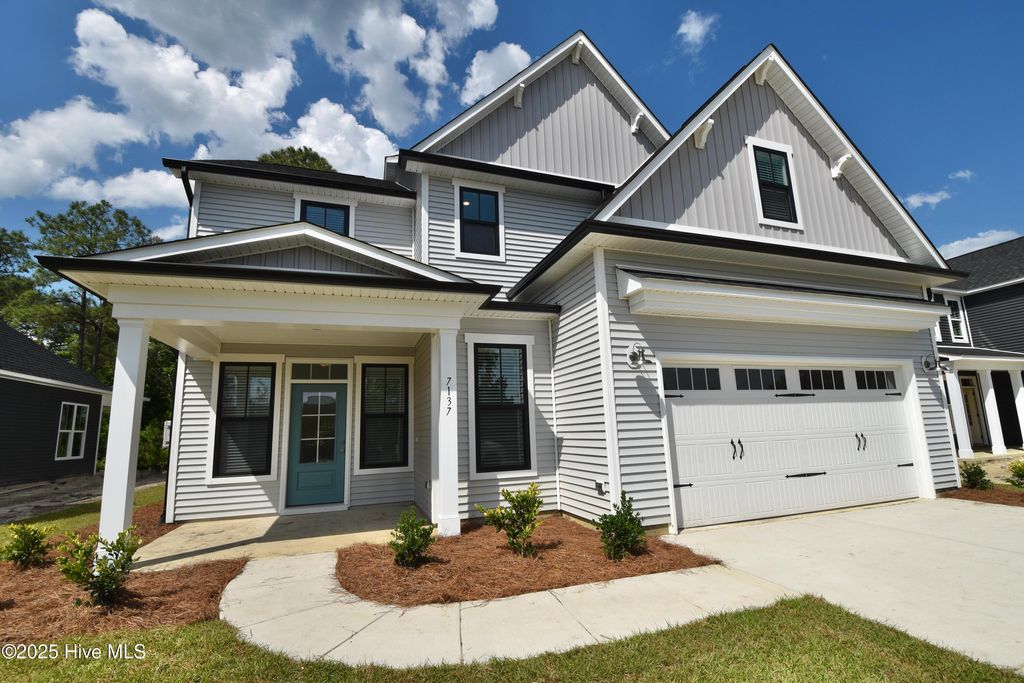 Photo of 10 N Bandwheel Way, Hampstead, NC 28443 (MLS # 100524762)