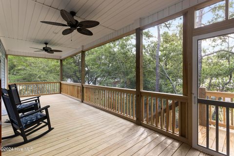 A home in Oak Island