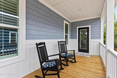 A home in Oak Island