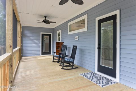 A home in Oak Island