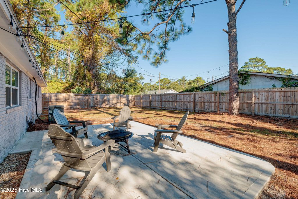 Photo of 334 Westchester Road, Wilmington, NC 28409 (MLS # 100534639)