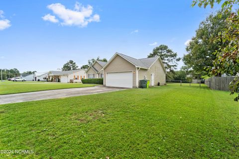 A home in Hubert