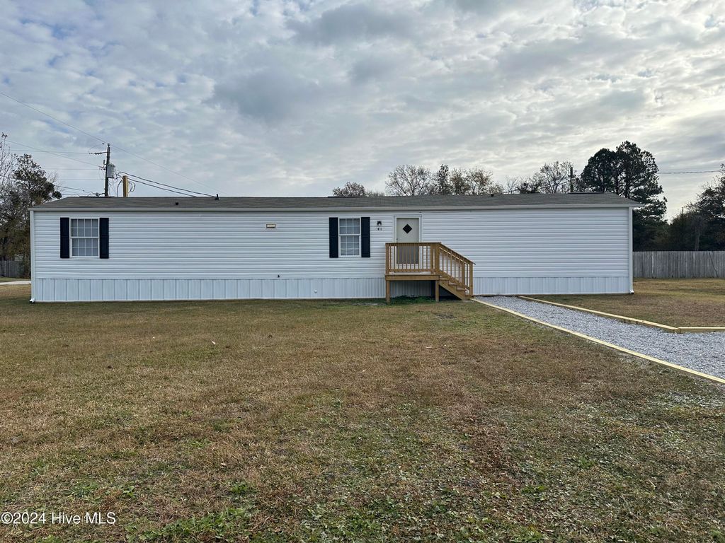 Photo of 1012 10th Street, Midway Park, NC 28544 (MLS # 100543975)