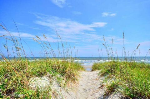 A home in Oak Island