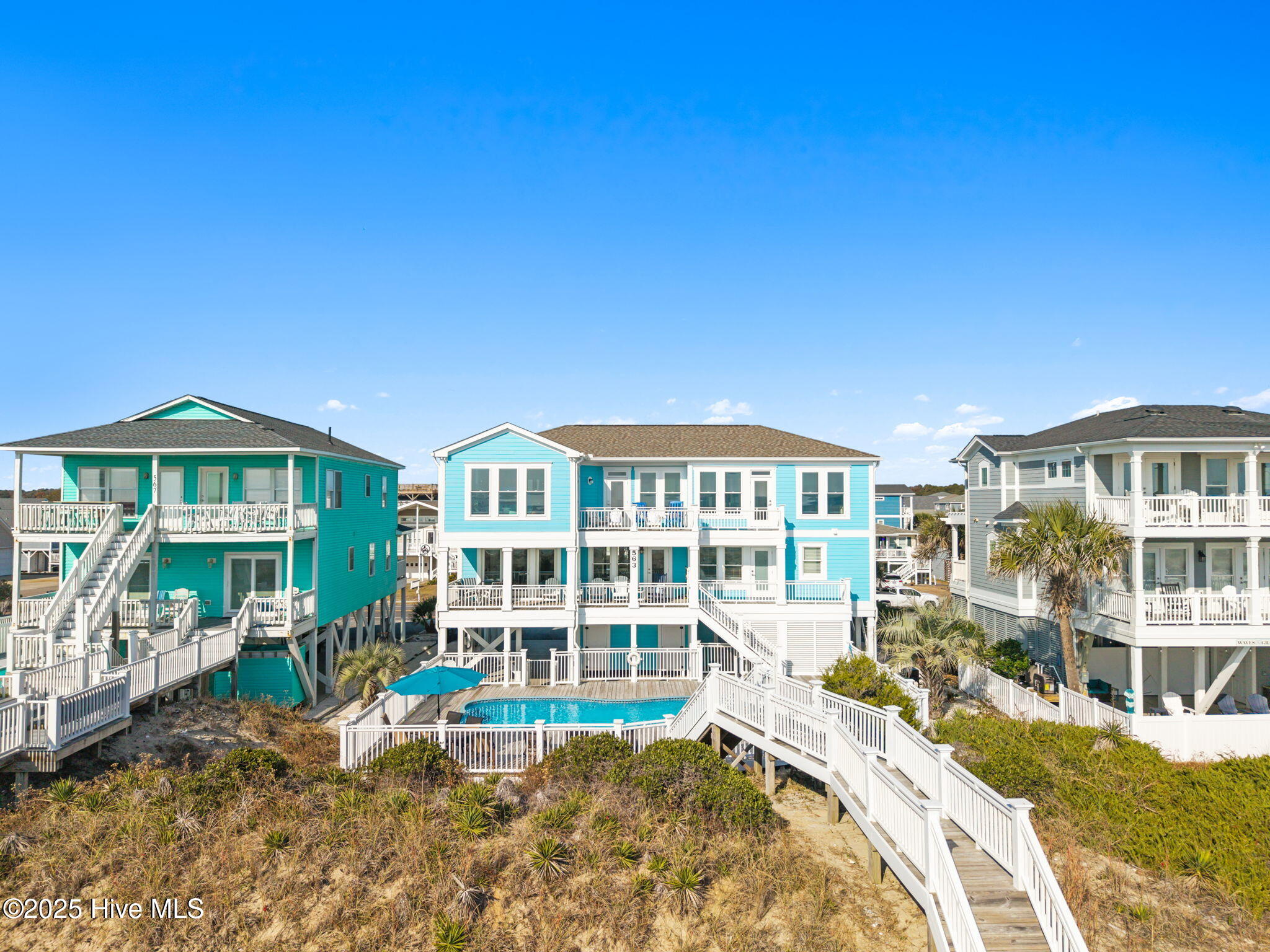 563 Ocean Boulevard W