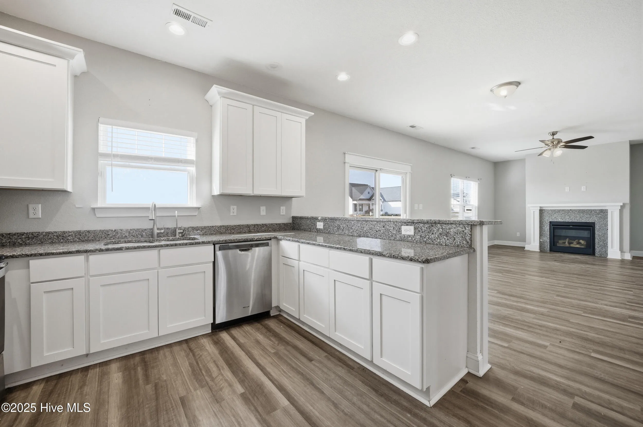 Shawboro, North Carolina 27973, United States, 5 Bedrooms Bedrooms, ,4 BathroomsBathrooms,Residential,Active,254007