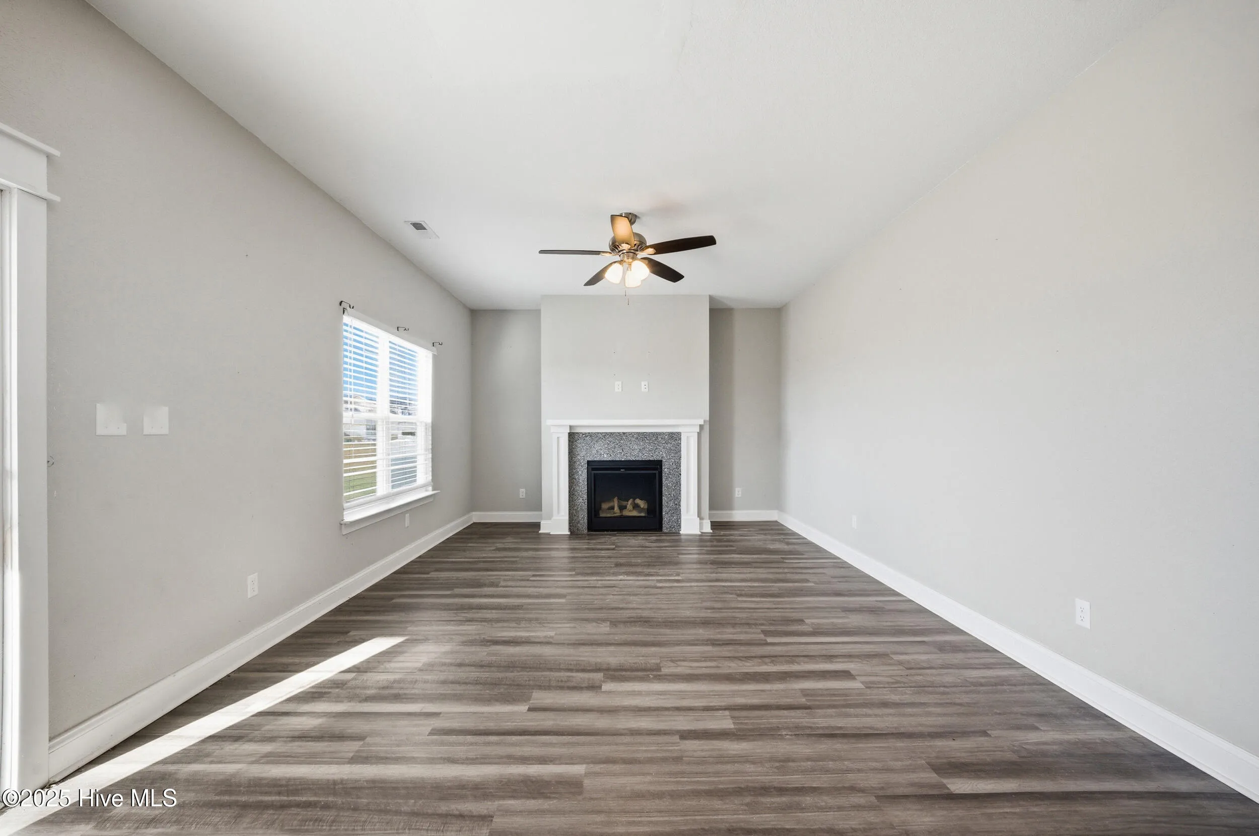 Shawboro, North Carolina 27973, United States, 5 Bedrooms Bedrooms, ,4 BathroomsBathrooms,Residential,Active,254007