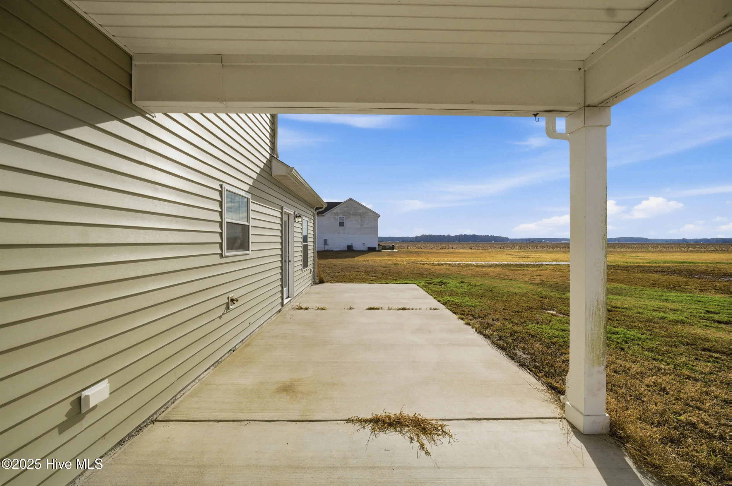 Shawboro, North Carolina 27973, United States, 5 Bedrooms Bedrooms, ,4 BathroomsBathrooms,Residential,Active,254007