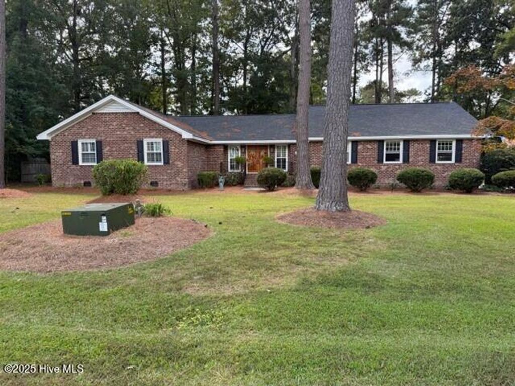 Photo of 552 Woodfield Road, Whiteville, NC 28472 (MLS # 100532607)