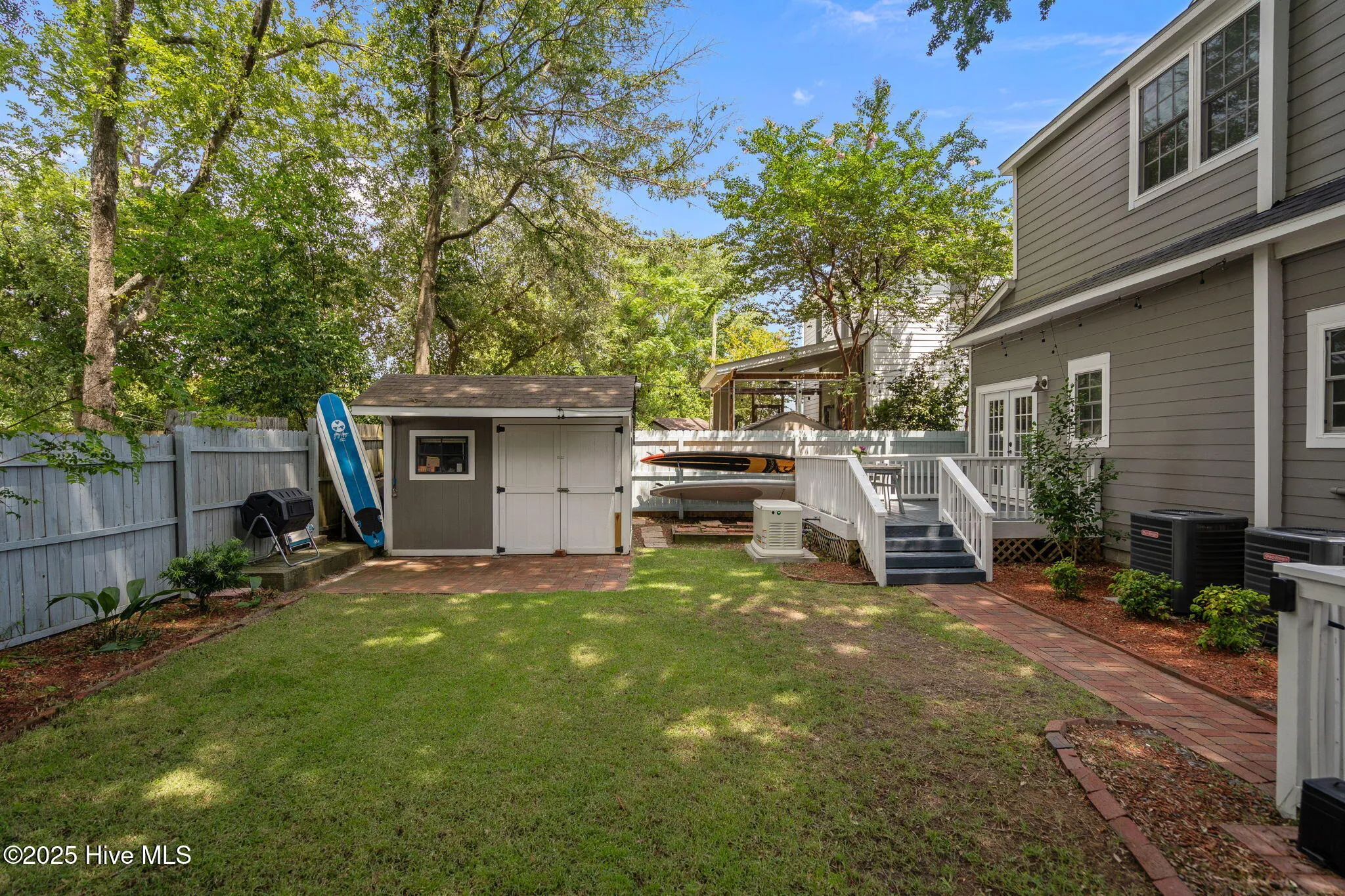 Wilmington, North Carolina 28401, United States, 5 Bedrooms Bedrooms, ,3 BathroomsBathrooms,Residential,Pending,117070