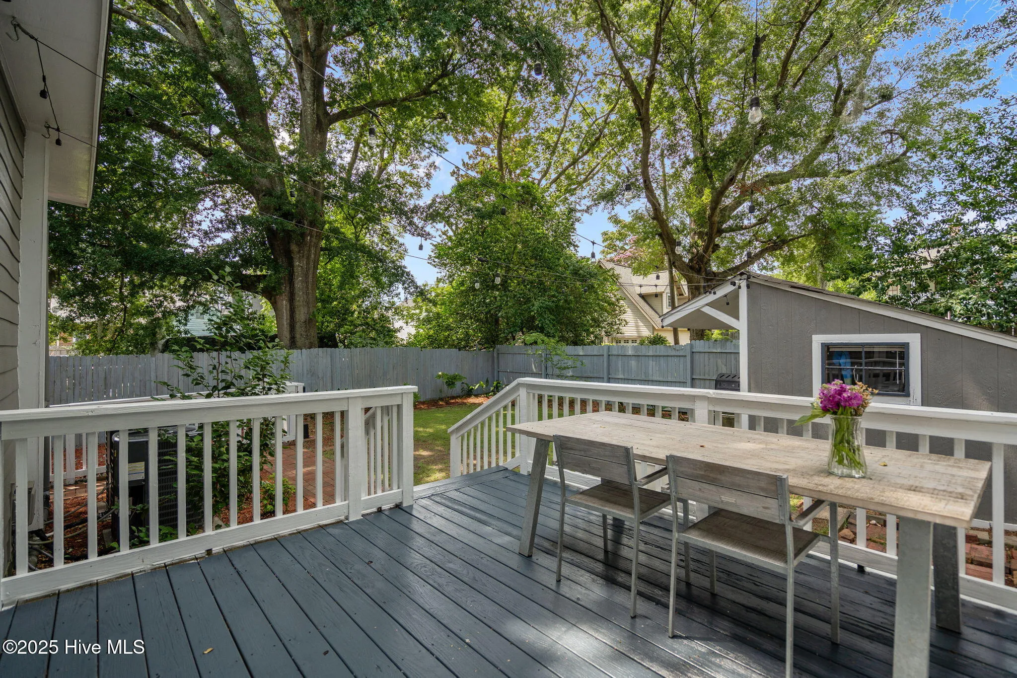 Wilmington, North Carolina 28401, United States, 5 Bedrooms Bedrooms, ,3 BathroomsBathrooms,Residential,Pending,117070