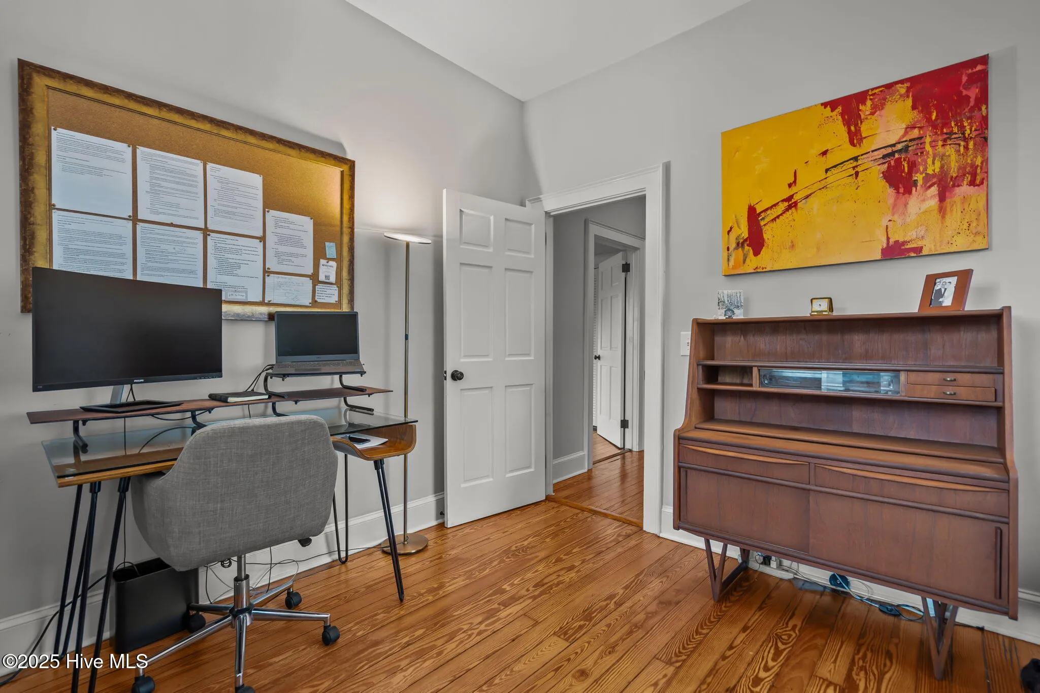 Wilmington, North Carolina 28401, United States, 5 Bedrooms Bedrooms, ,3 BathroomsBathrooms,Residential,Pending,117070