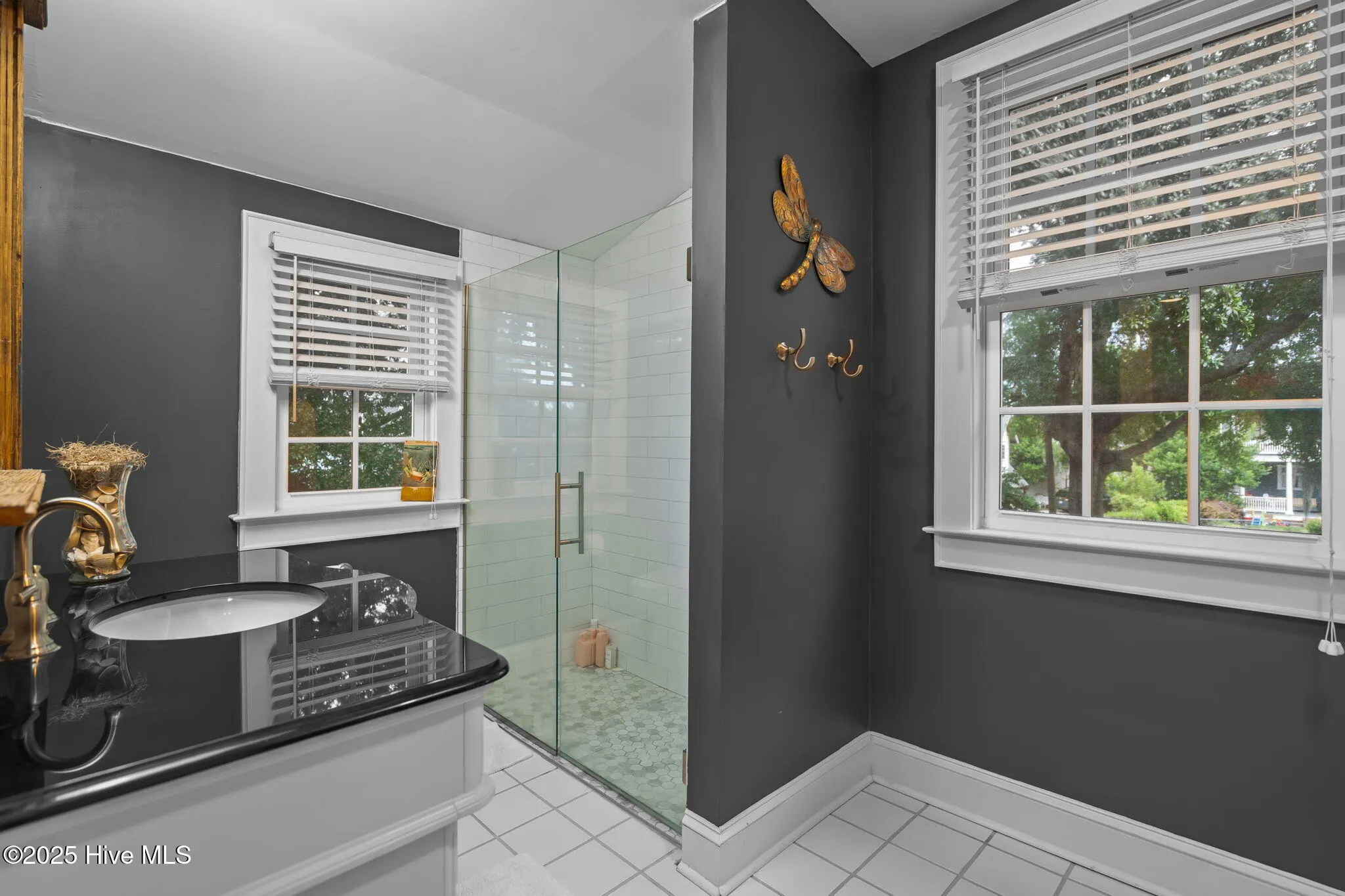 Wilmington, North Carolina 28401, United States, 5 Bedrooms Bedrooms, ,3 BathroomsBathrooms,Residential,Pending,117070