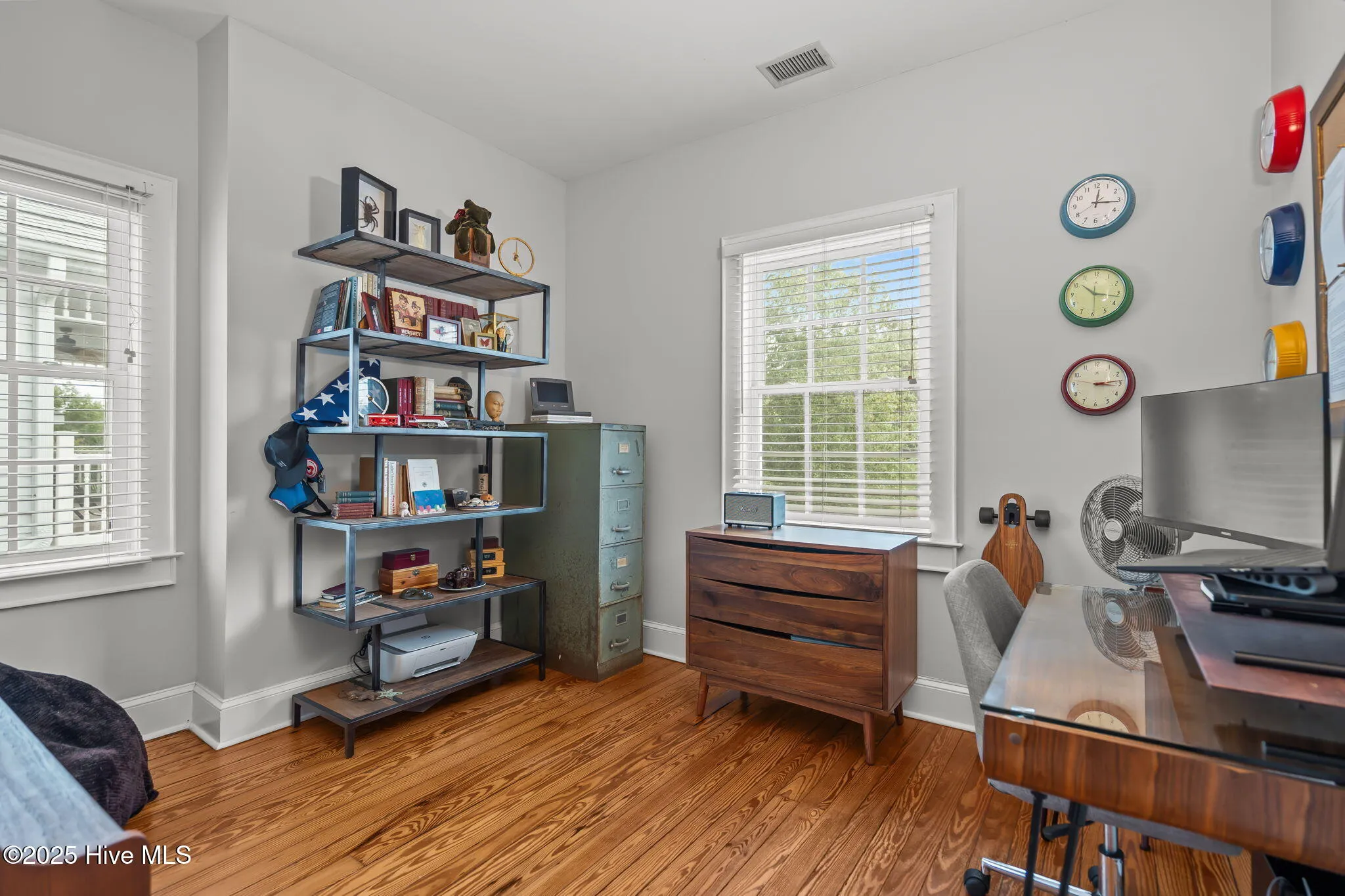 Wilmington, North Carolina 28401, United States, 5 Bedrooms Bedrooms, ,3 BathroomsBathrooms,Residential,Pending,117070