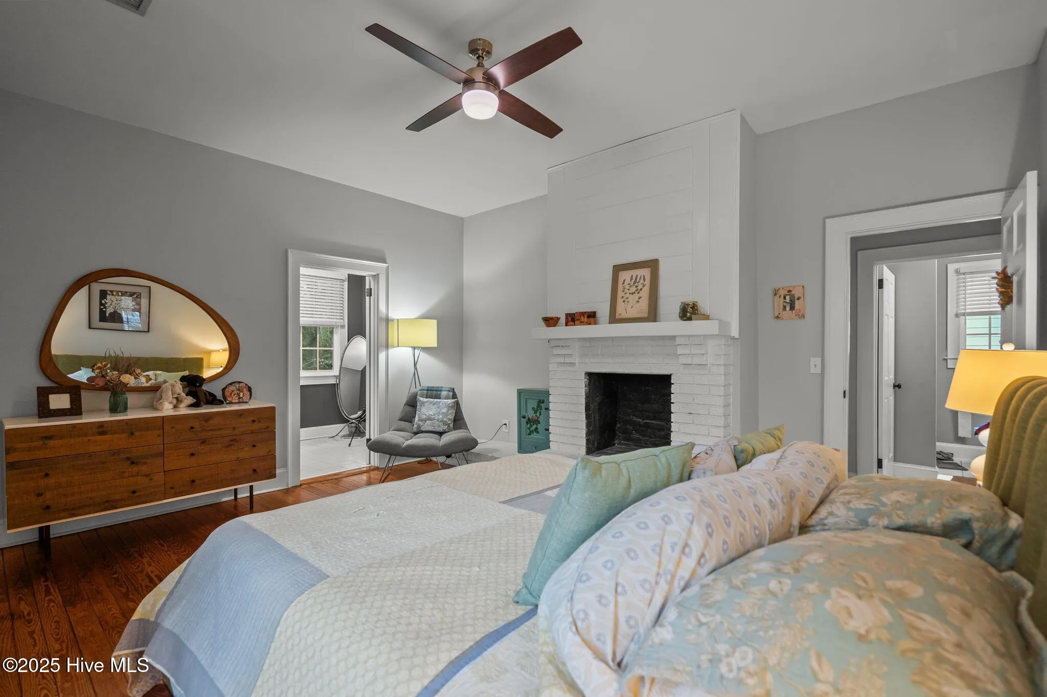 Wilmington, North Carolina 28401, United States, 5 Bedrooms Bedrooms, ,3 BathroomsBathrooms,Residential,Pending,117070