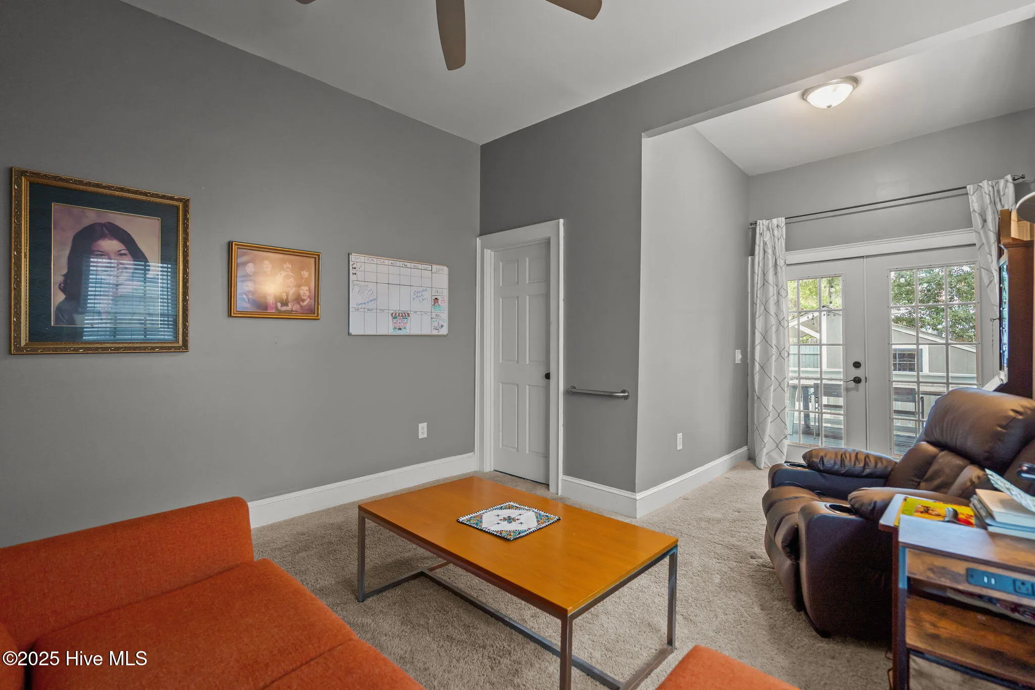 Wilmington, North Carolina 28401, United States, 5 Bedrooms Bedrooms, ,3 BathroomsBathrooms,Residential,Pending,117070