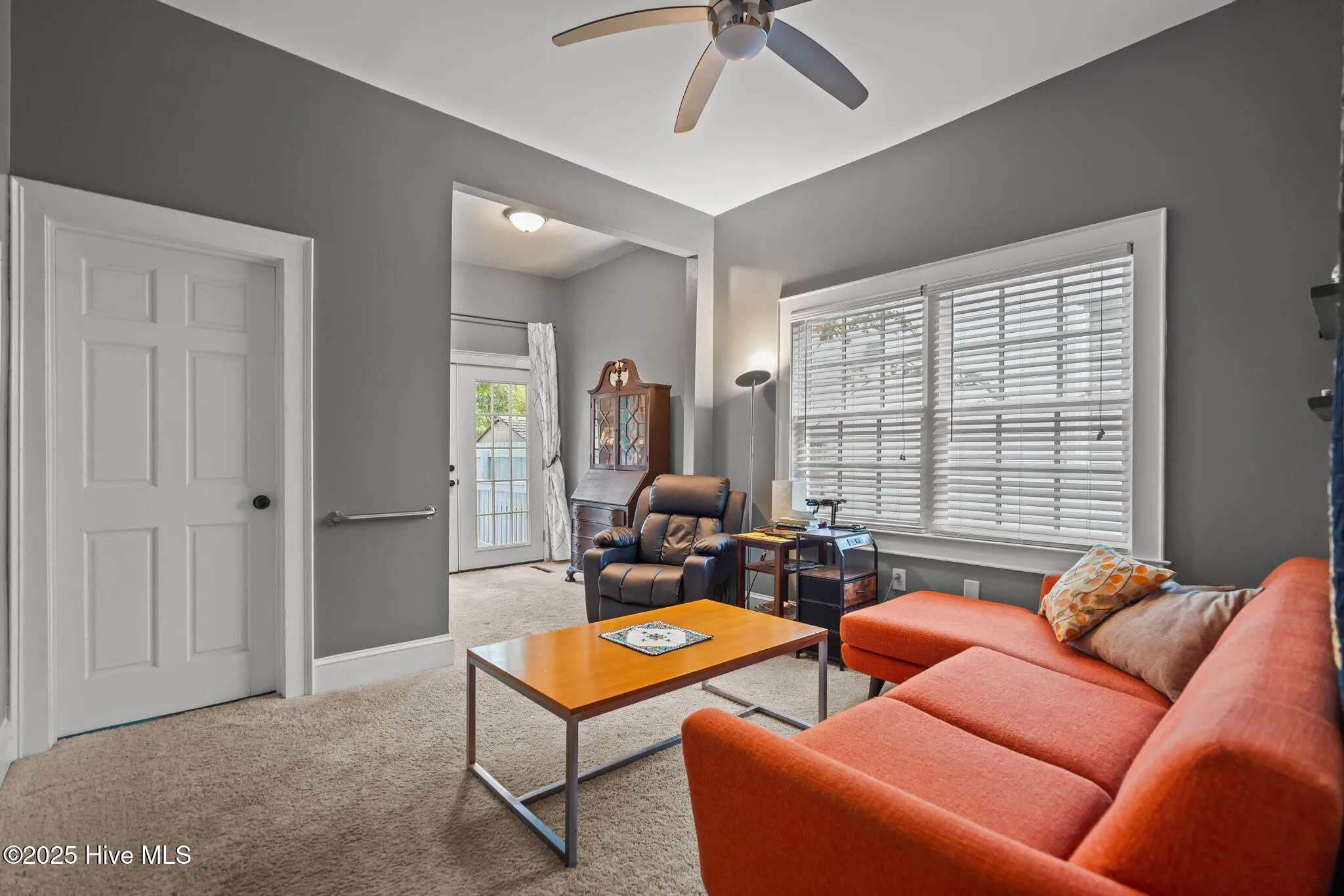 Wilmington, North Carolina 28401, United States, 5 Bedrooms Bedrooms, ,3 BathroomsBathrooms,Residential,Pending,117070