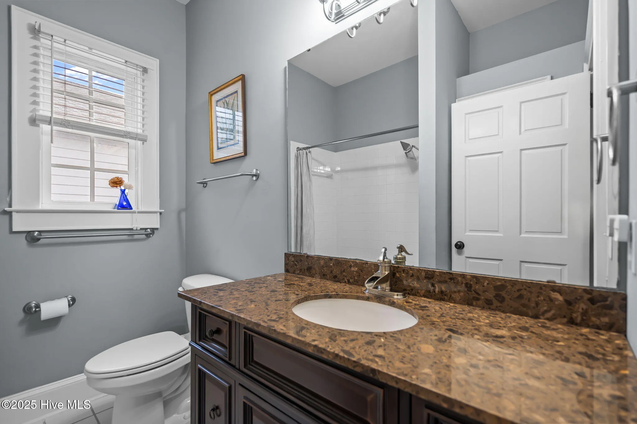 Wilmington, North Carolina 28401, United States, 5 Bedrooms Bedrooms, ,3 BathroomsBathrooms,Residential,Pending,117070