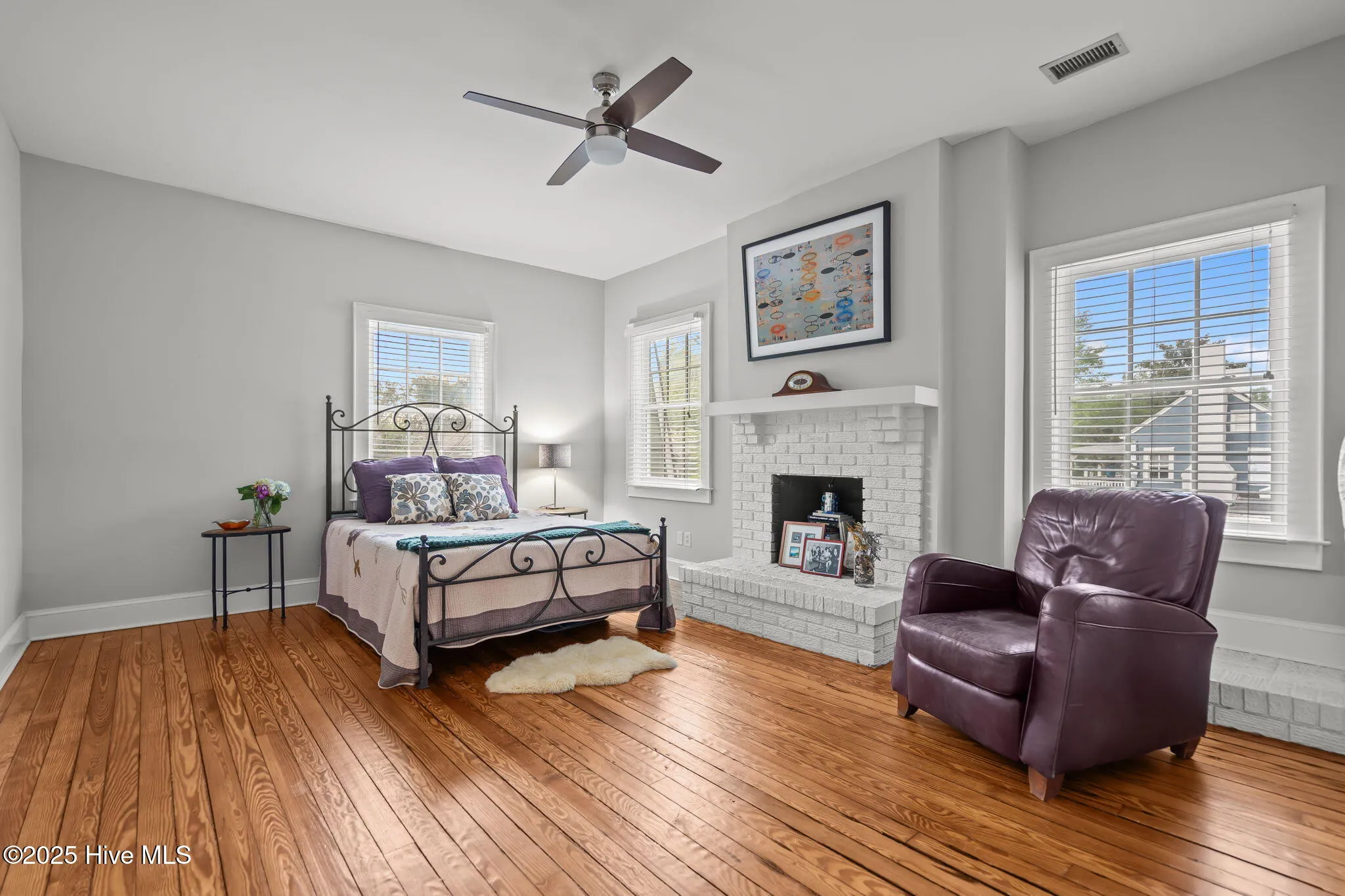 Wilmington, North Carolina 28401, United States, 5 Bedrooms Bedrooms, ,3 BathroomsBathrooms,Residential,Pending,117070