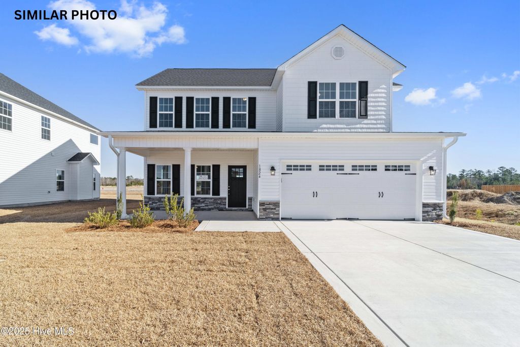 Photo of 1856 Olde Towne Pointe Boulevard, Jacksonville, NC 28546 (MLS # 100519002)