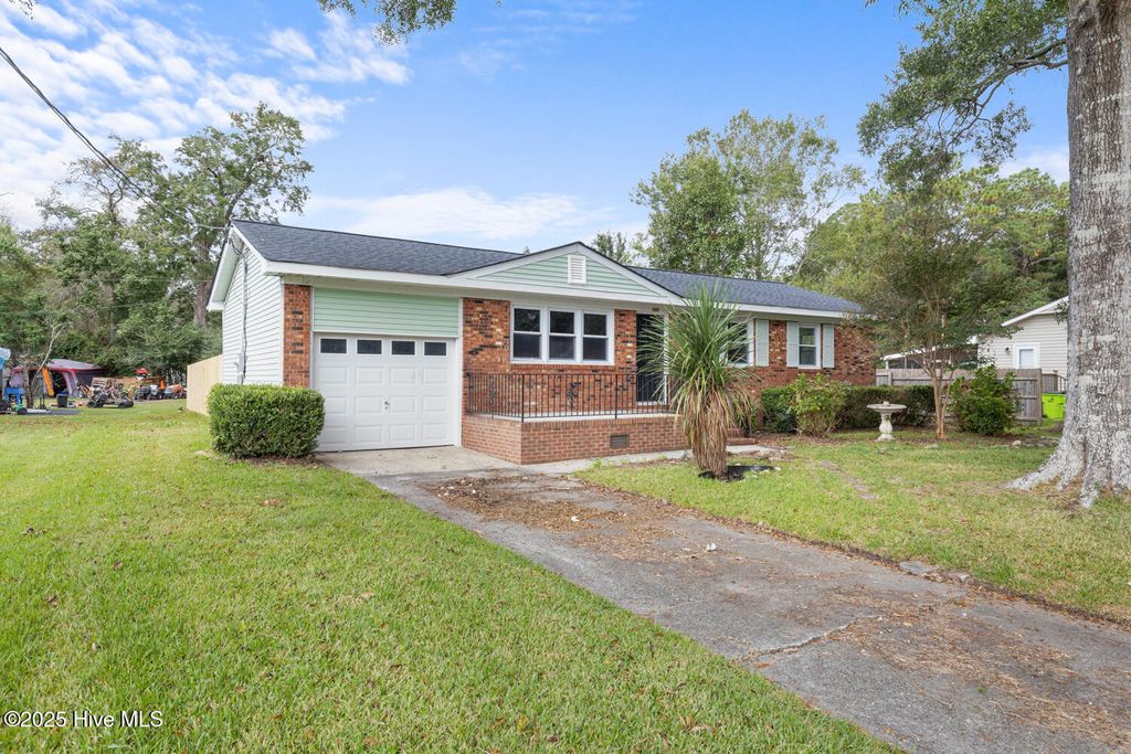 Photo of 101 Pine Dale Road, Havelock, NC 28532 (MLS # 100535495)