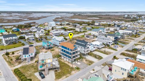 A home in North Topsail Beach