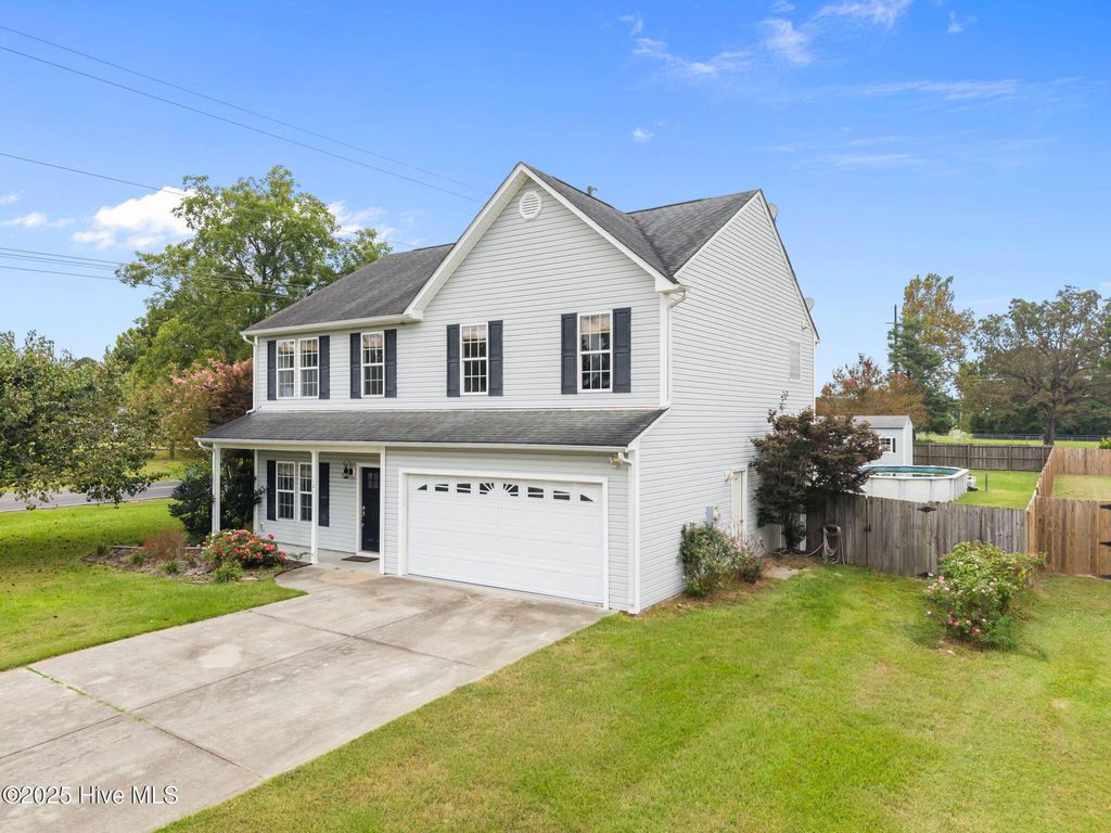 Photo of 101 Loyd Lane, Beulaville, NC 28518 (MLS # 100529189)