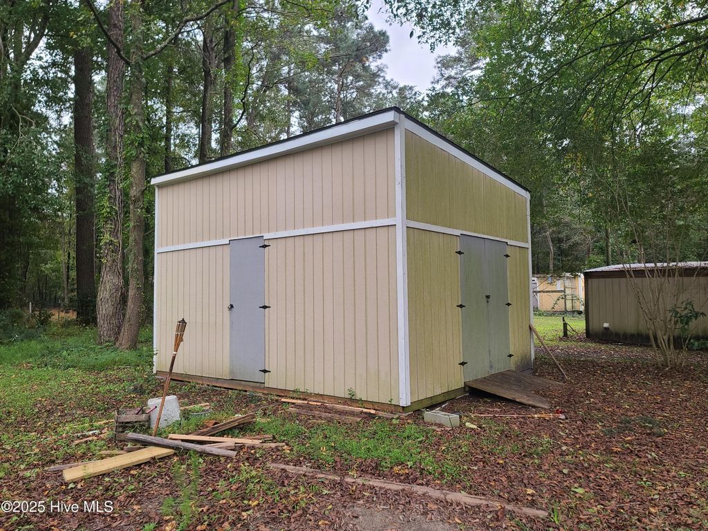Photo of 255 E Pleasant Hill Road, Pink Hill, NC 28572 (MLS # 100536809)