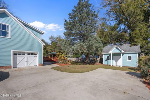 Tiny photo for 612 E Main Street, Washington, NC 27889 (MLS # 100542227)