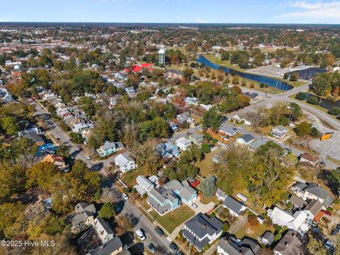 Tiny photo for 612 E Main Street, Washington, NC 27889 (MLS # 100542227)