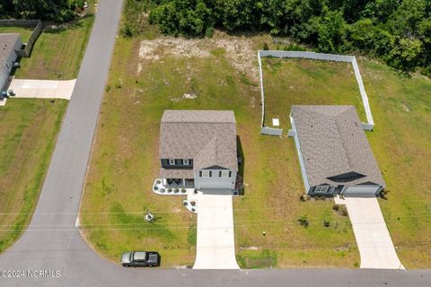 A home in Sneads Ferry