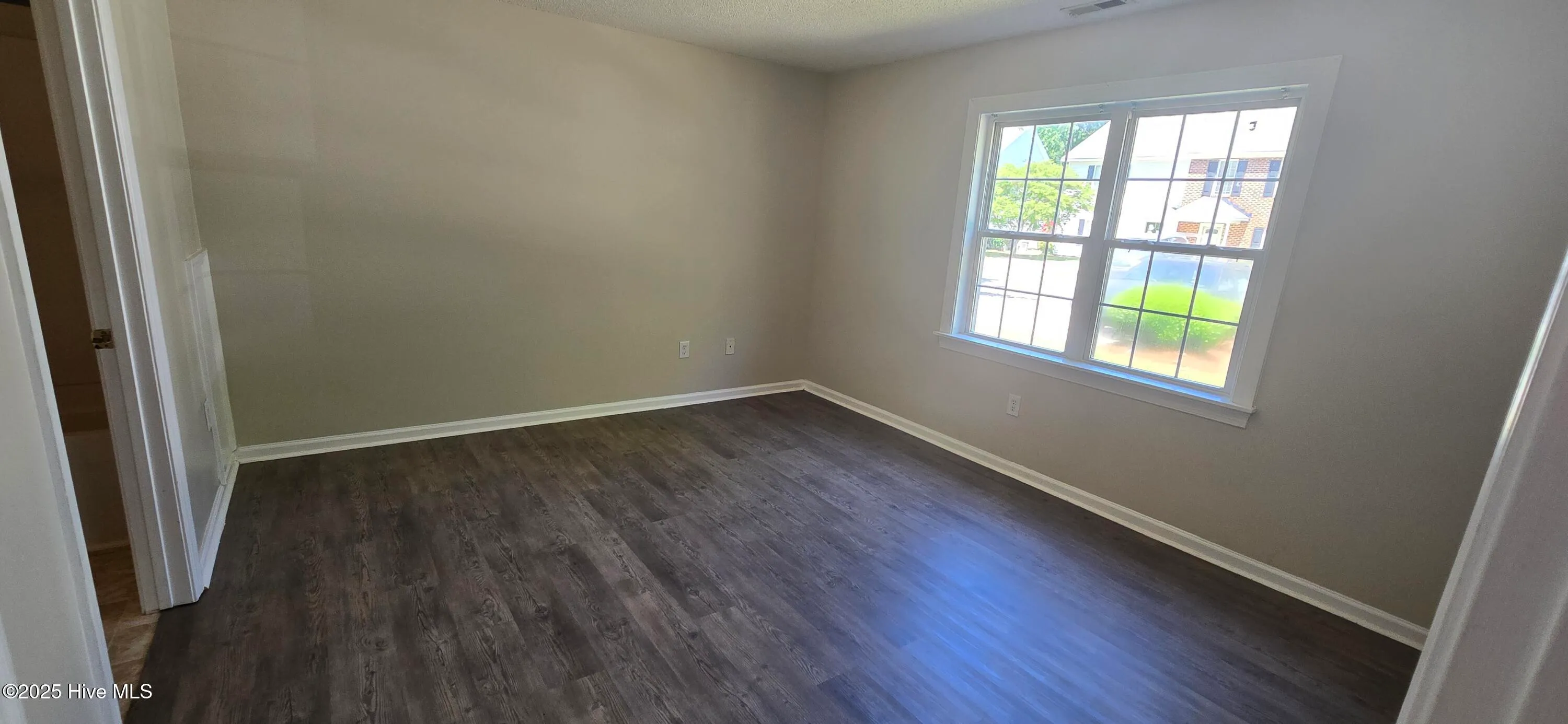 Greenville, North Carolina 27834, United States, 3 Bedrooms Bedrooms, ,3 BathroomsBathrooms,Residential,Active,121954