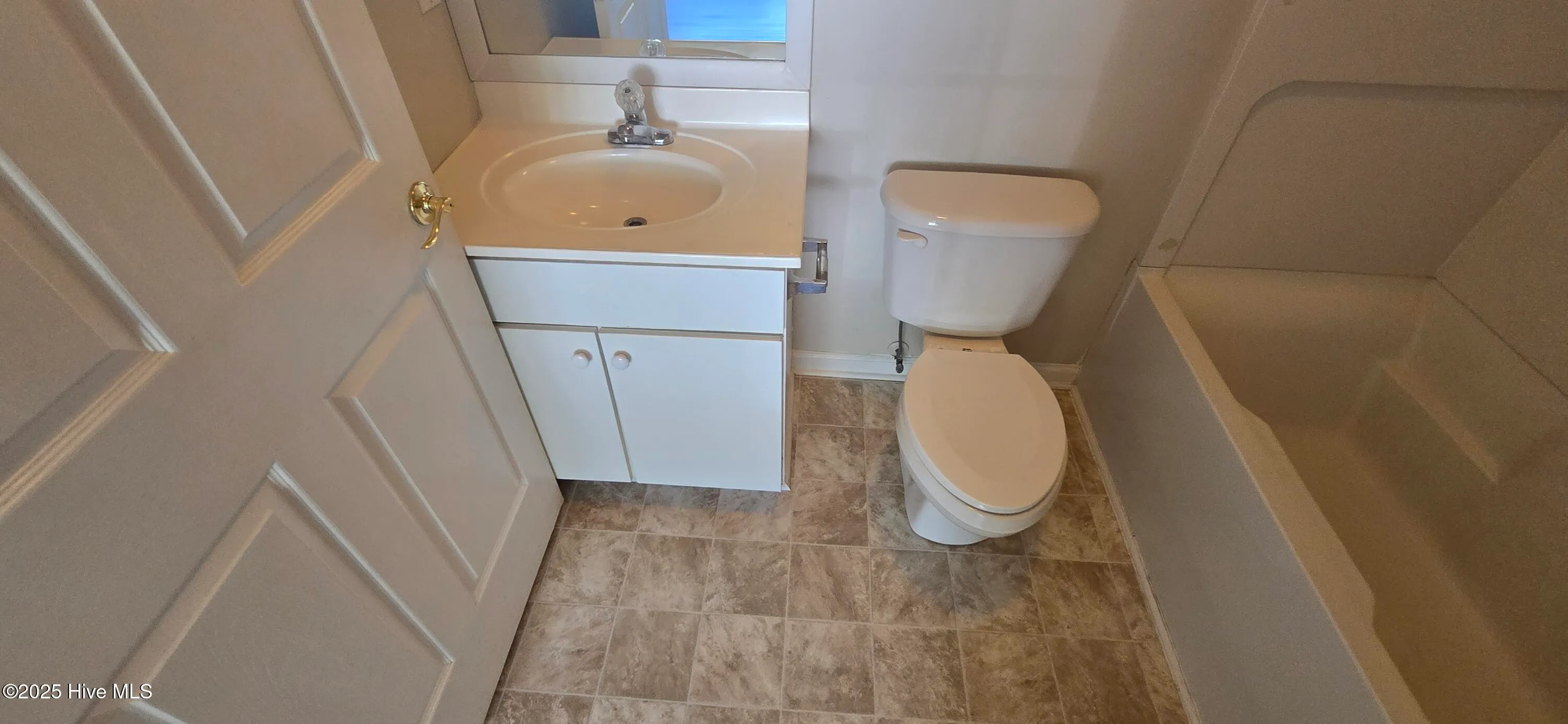 Greenville, North Carolina 27834, United States, 3 Bedrooms Bedrooms, ,3 BathroomsBathrooms,Residential,Active,121954