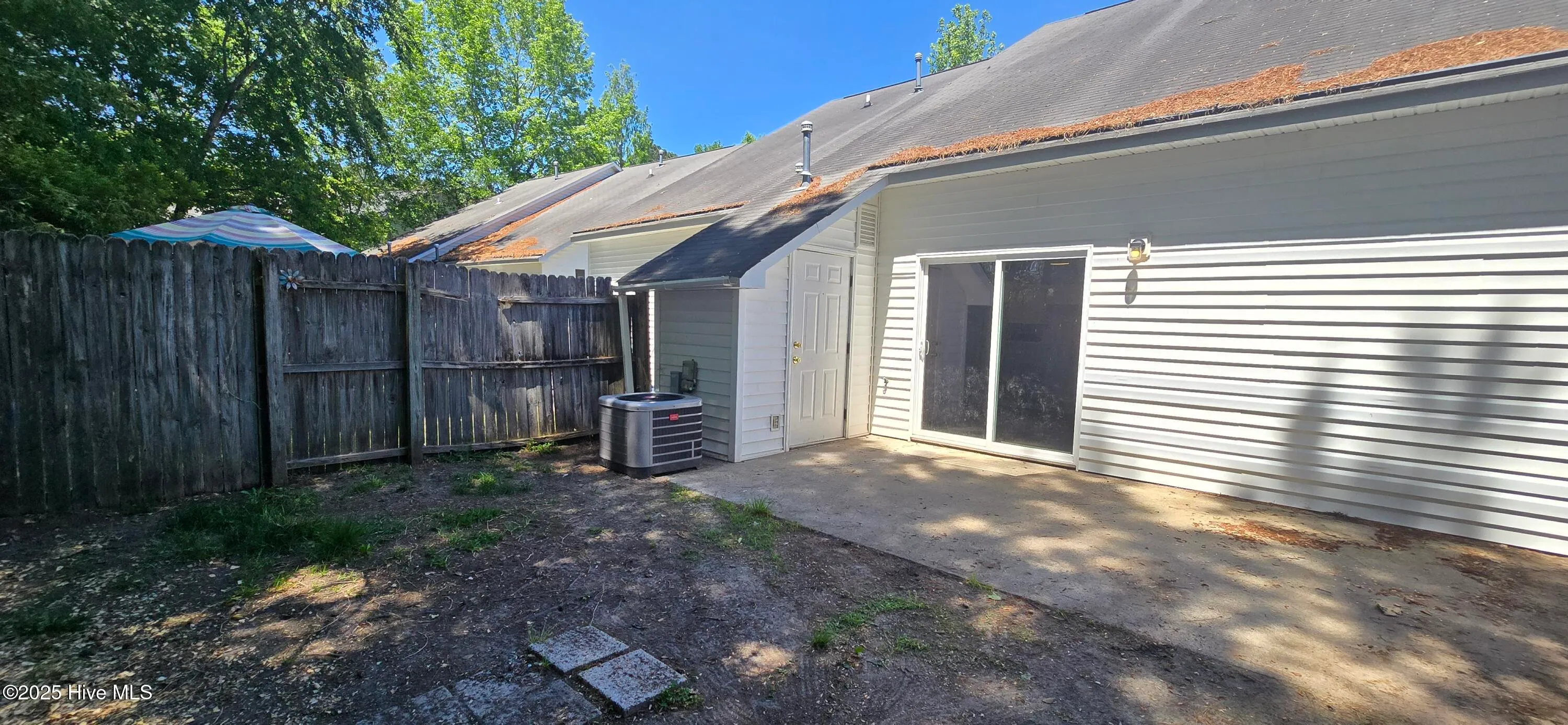 Greenville, North Carolina 27834, United States, 3 Bedrooms Bedrooms, ,3 BathroomsBathrooms,Residential,Active,121954
