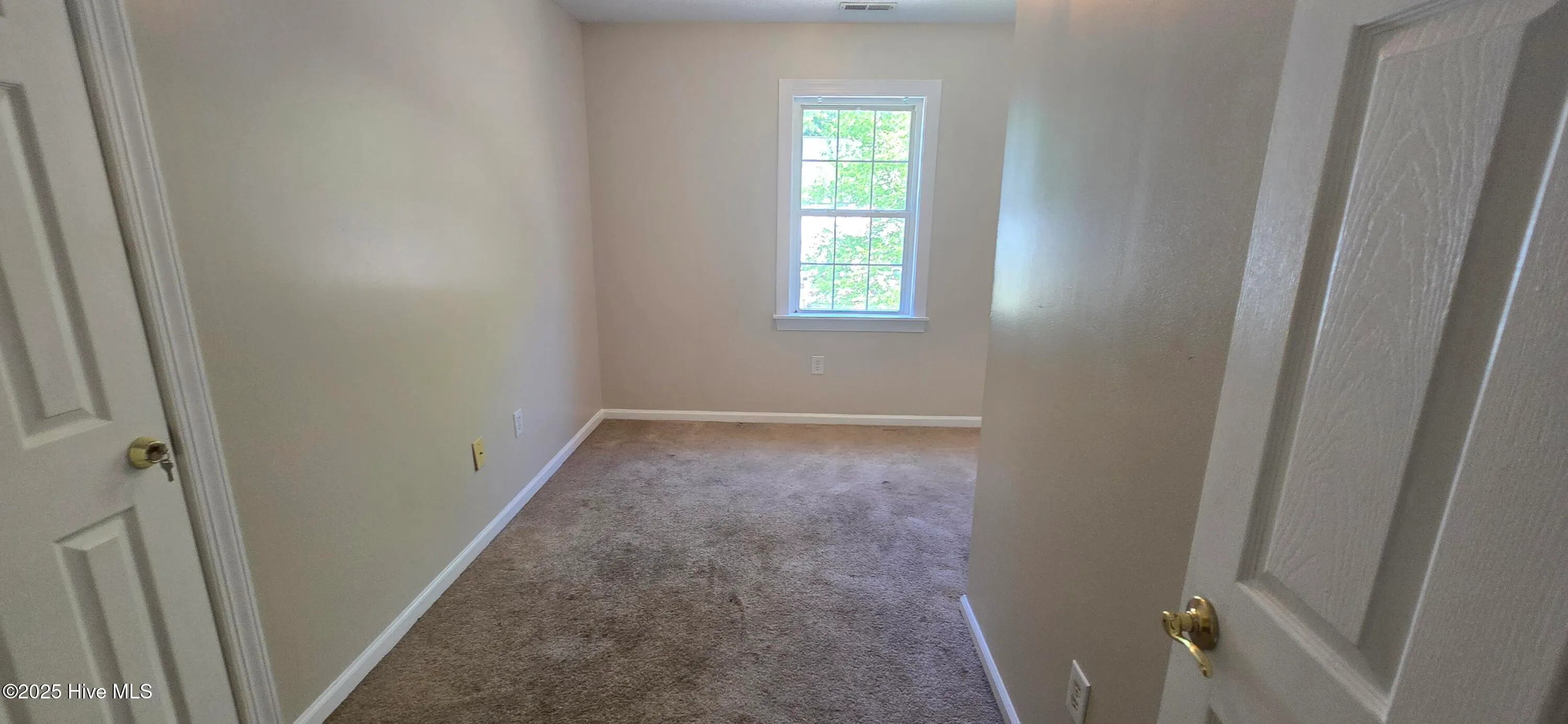 Greenville, North Carolina 27834, United States, 3 Bedrooms Bedrooms, ,3 BathroomsBathrooms,Residential,Active,121954