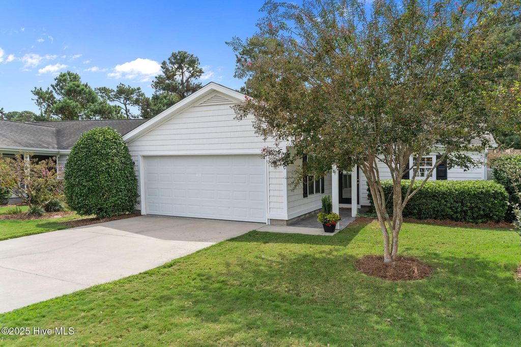 Photo of 5200 Minnesota Drive SE, Southport, NC 28461 (MLS # 100524337)