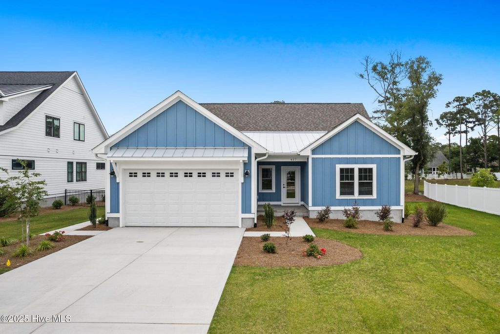 Photo of 457 Raven Glen Drive, Southport, NC 28461 (MLS # 100479579)
