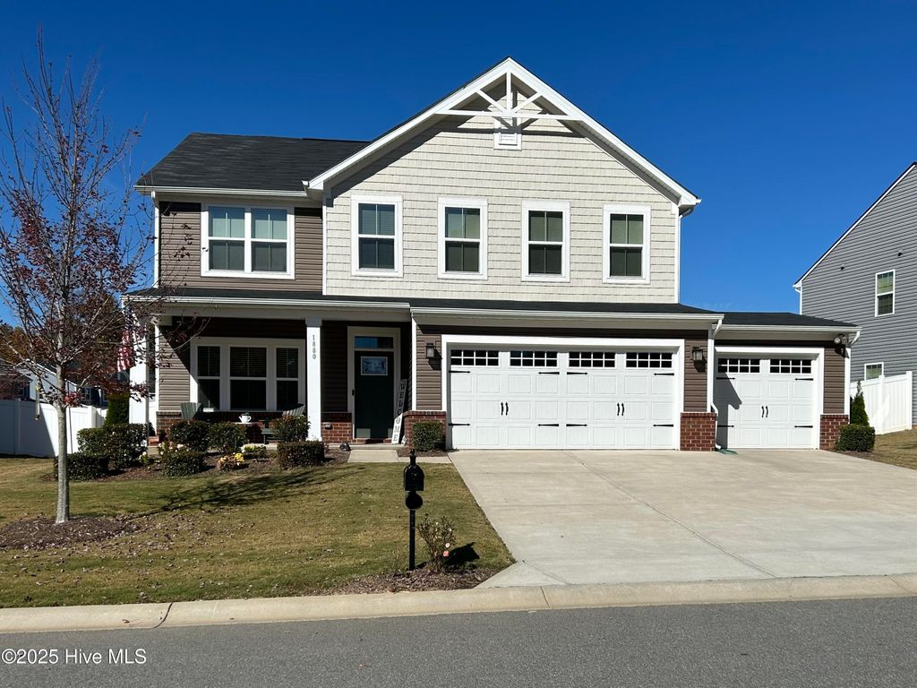 Photo of 1880 Tacoma Way, Denver, NC 28037 (MLS # 100541795)