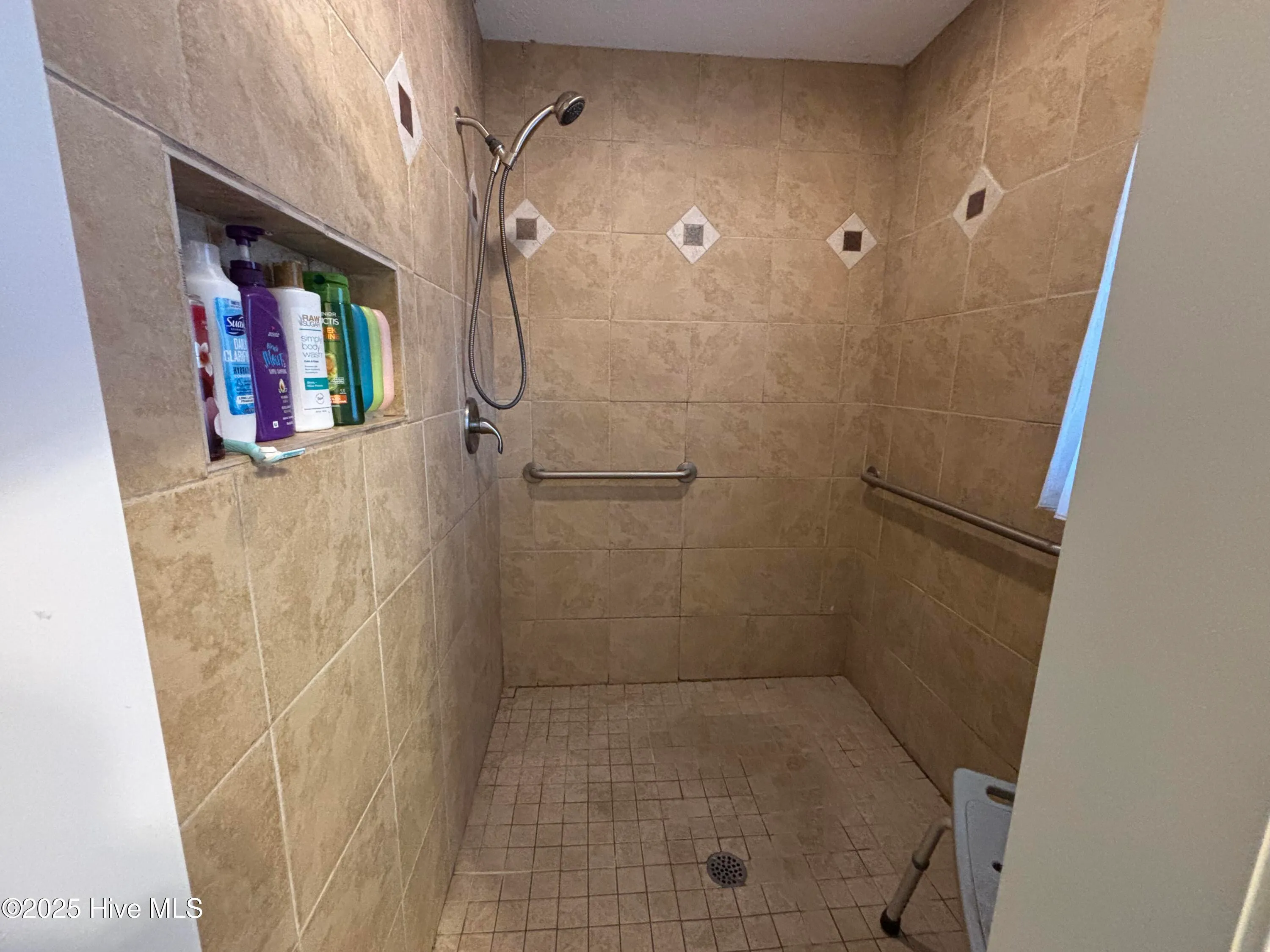 Ocean Isle Beach, North Carolina 28469, United States, 3 Bedrooms Bedrooms, ,2 BathroomsBathrooms,Residential,Pending,183143