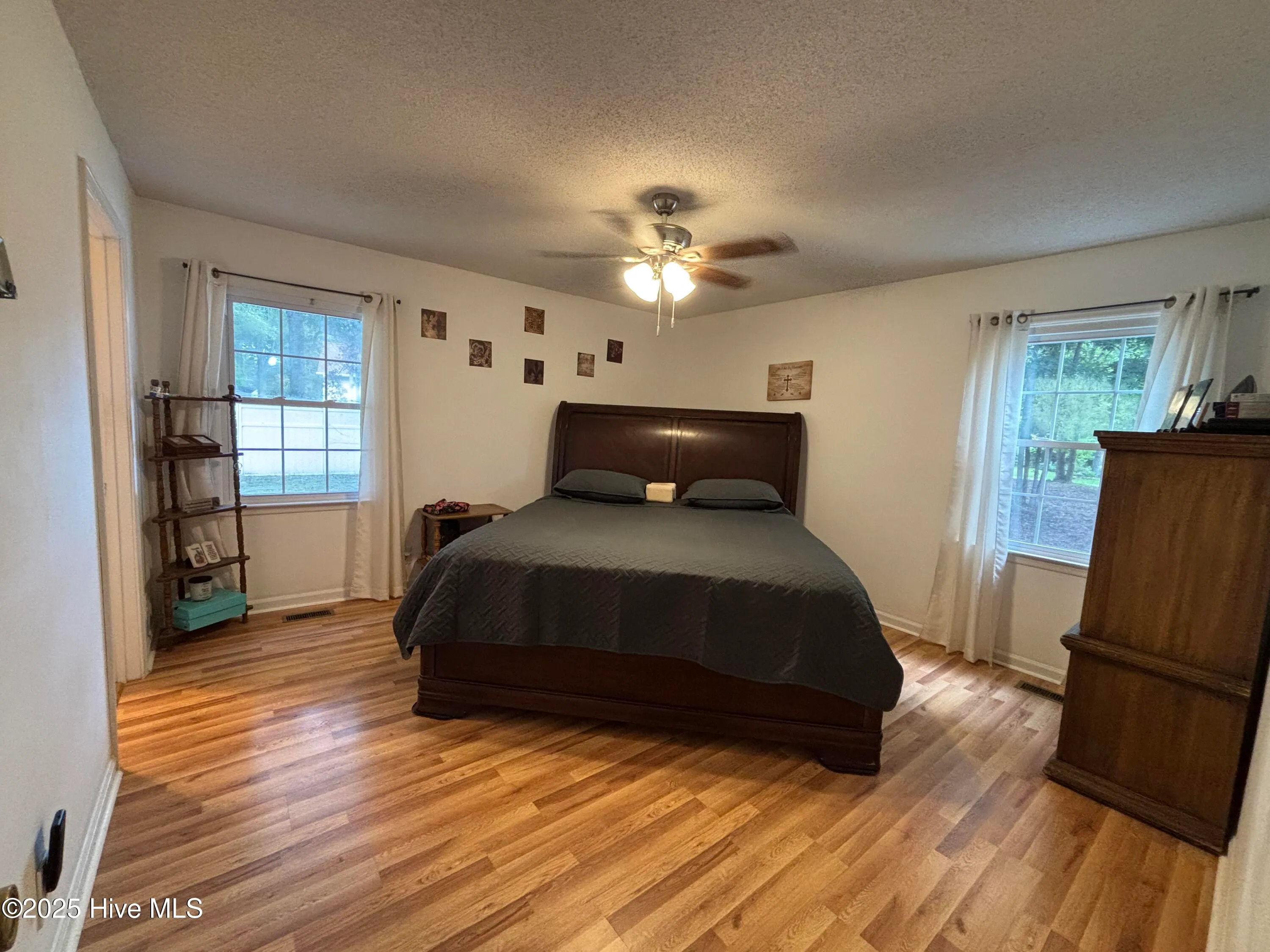 Ocean Isle Beach, North Carolina 28469, United States, 3 Bedrooms Bedrooms, ,2 BathroomsBathrooms,Residential,Pending,183143