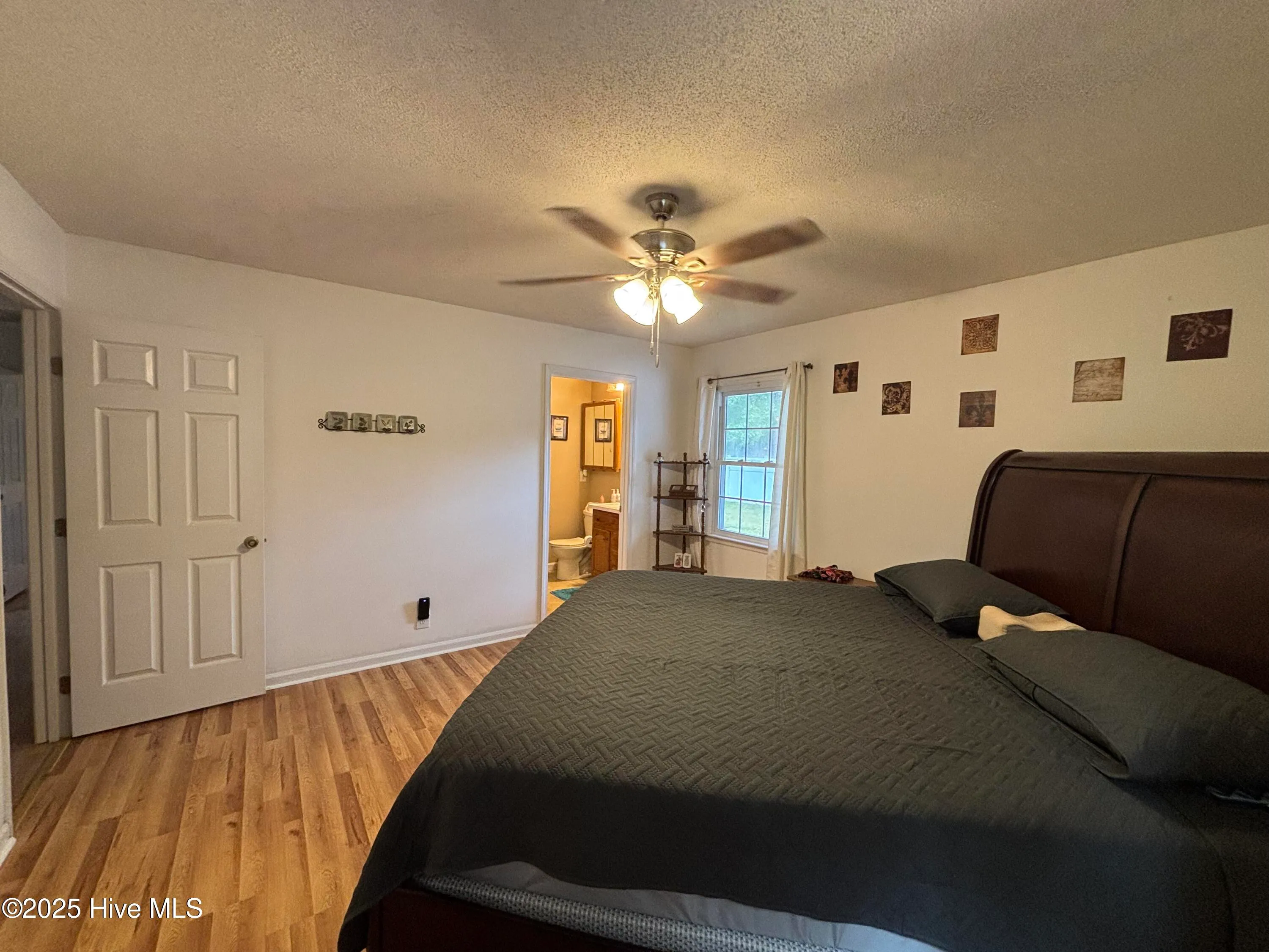 Ocean Isle Beach, North Carolina 28469, United States, 3 Bedrooms Bedrooms, ,2 BathroomsBathrooms,Residential,Pending,183143