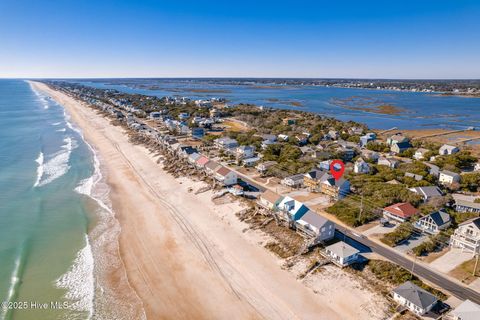 A home in Surf City