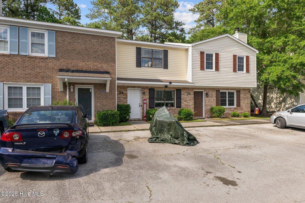 Photo of 24 Donnell Ave, Havelock, NC 28532 (MLS # 100510104)