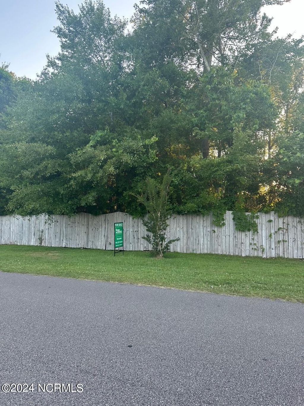 Photo of Tbd Currituck Drive, Holly Ridge, NC 28445 (MLS # 100517424)