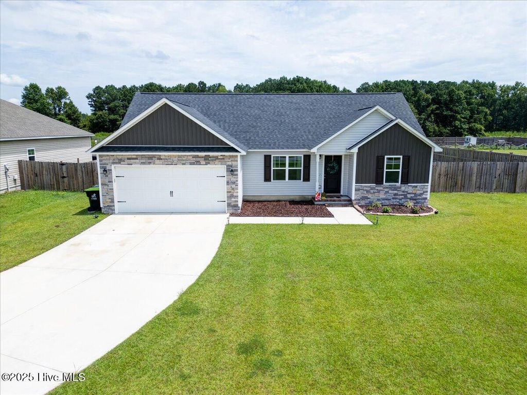 Photo of 1768 Riggs Road, Maysville, NC 28555 (MLS # 100522835)