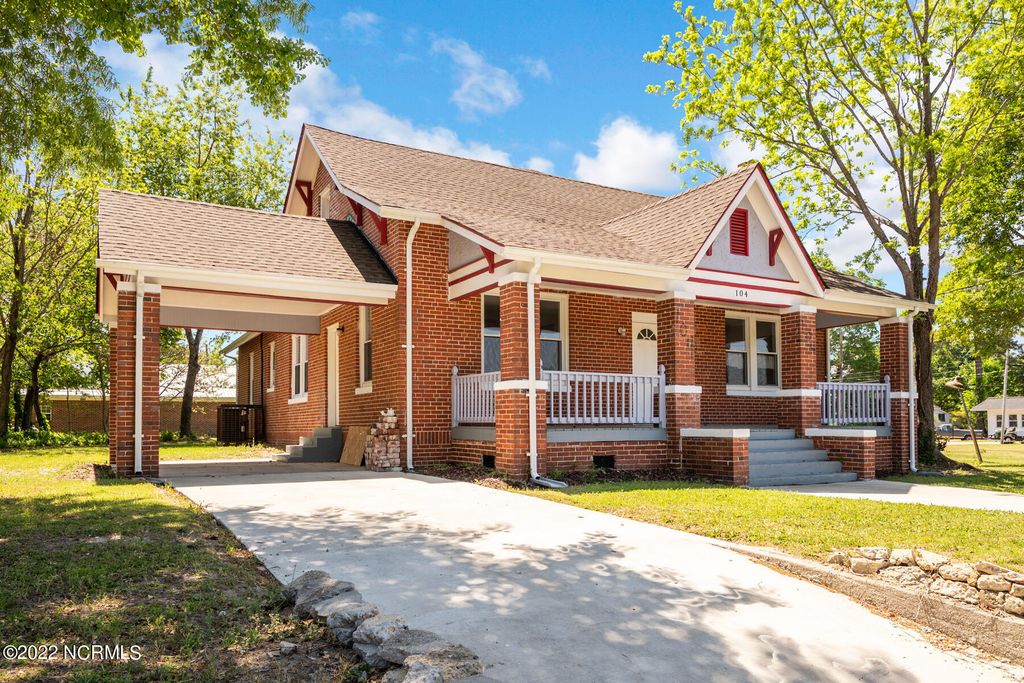 Photo of 104 Front Street, Kelford, NC 27847 (MLS # 100538468)