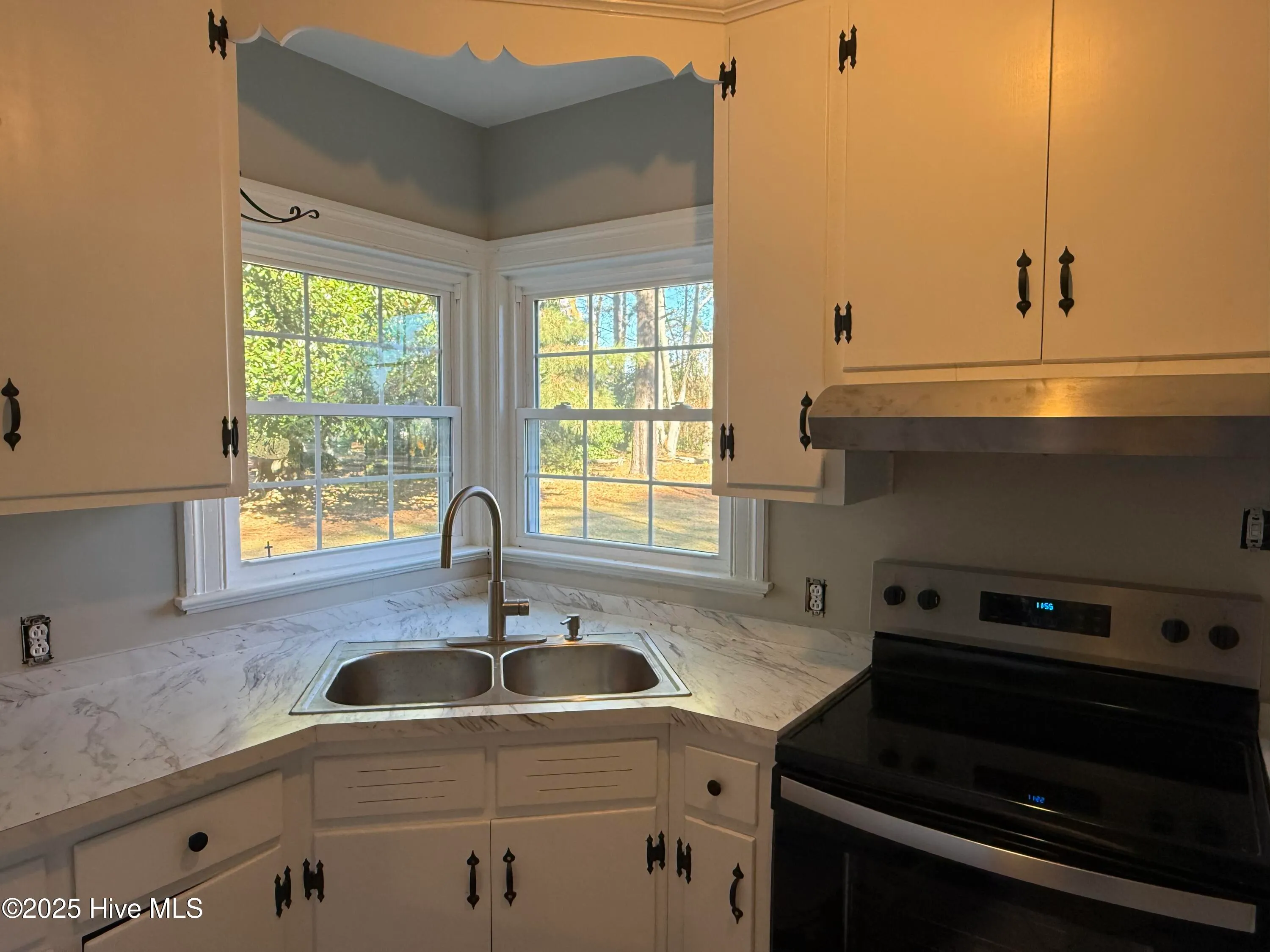 Fremont, North Carolina 27830, United States, 3 Bedrooms Bedrooms, ,1 BathroomBathrooms,Residential,Pending,245808